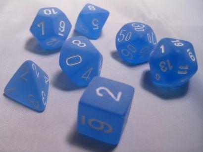 Chessex 7 die set Frosted Blue/White